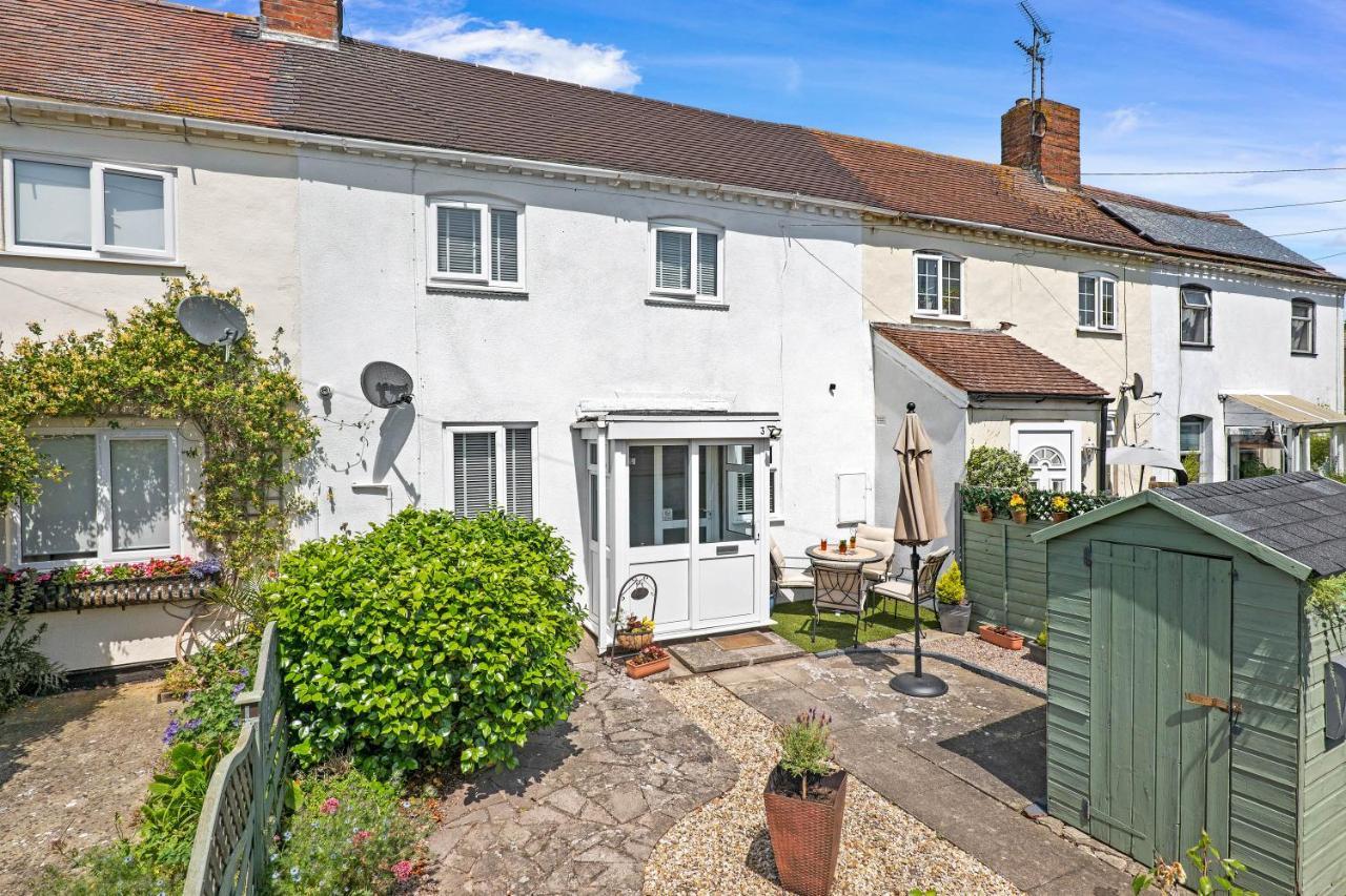 Cottage In Worcestershire อีฟแชม ภายนอก รูปภาพ