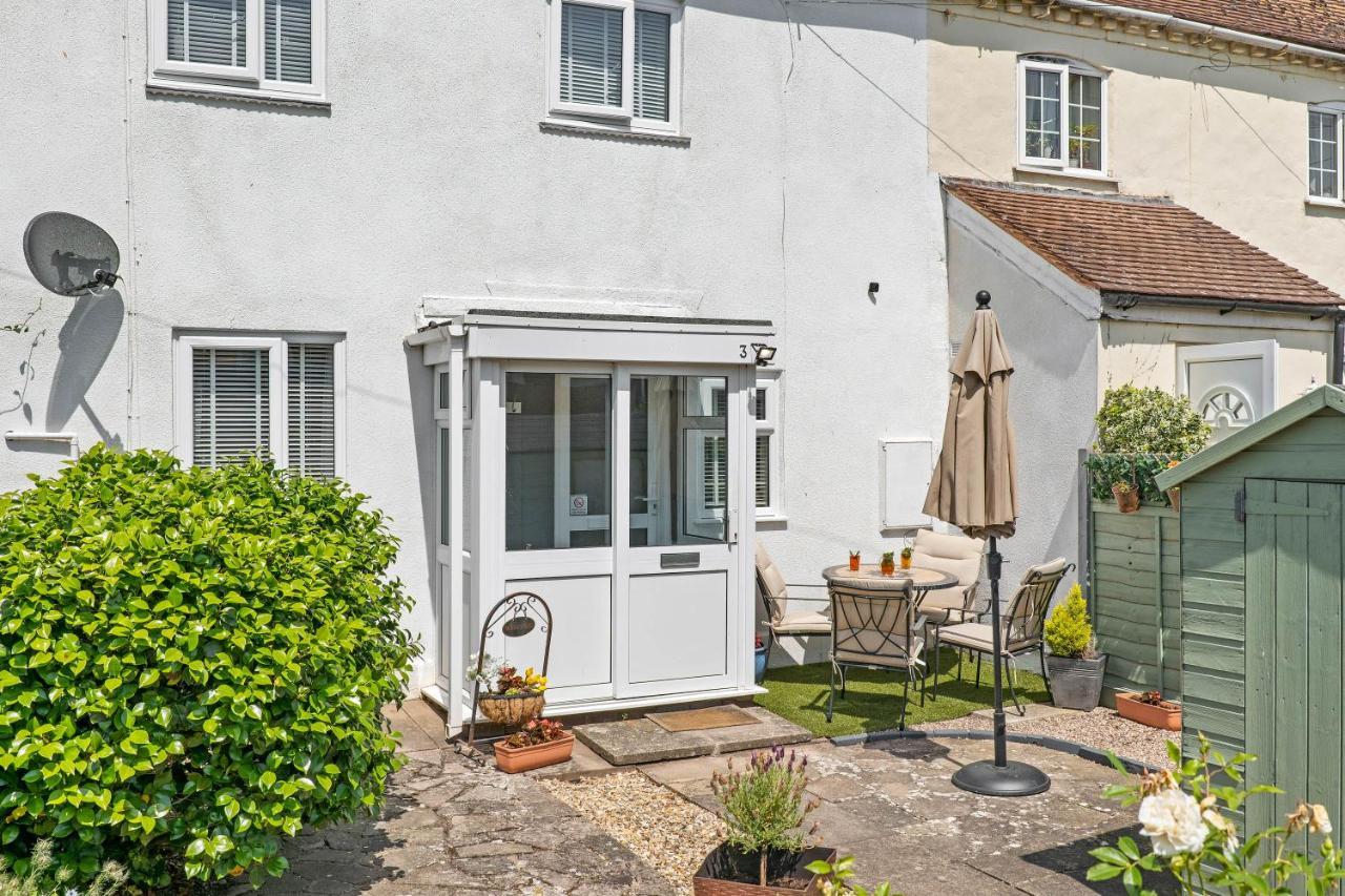 Cottage In Worcestershire อีฟแชม ภายนอก รูปภาพ
